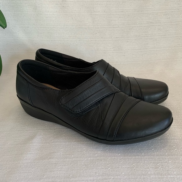 Clarks Shoes Clarks Collection Soft Cushioninsole Black Leather